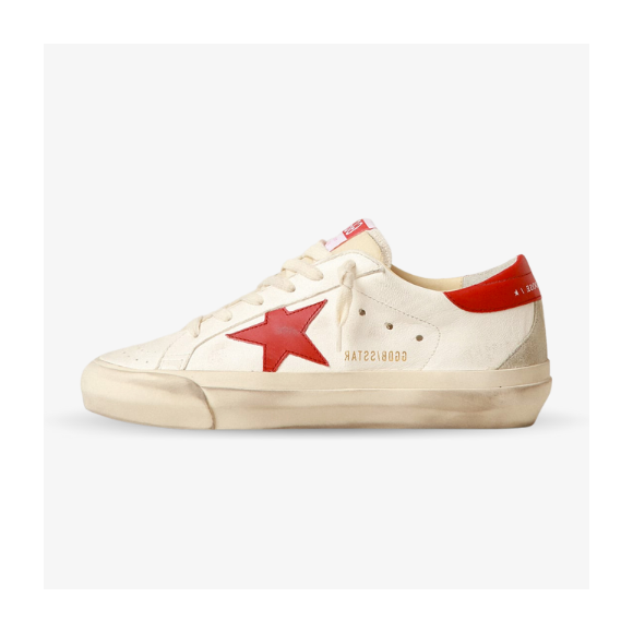Golden Goose Superstar con estrella Roja
