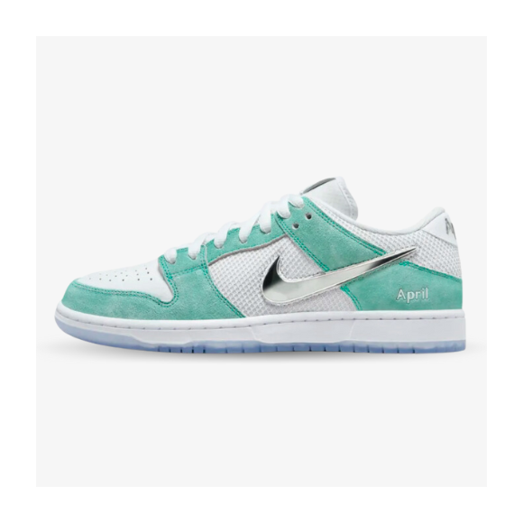 Nike Dunk Low April Skateboards