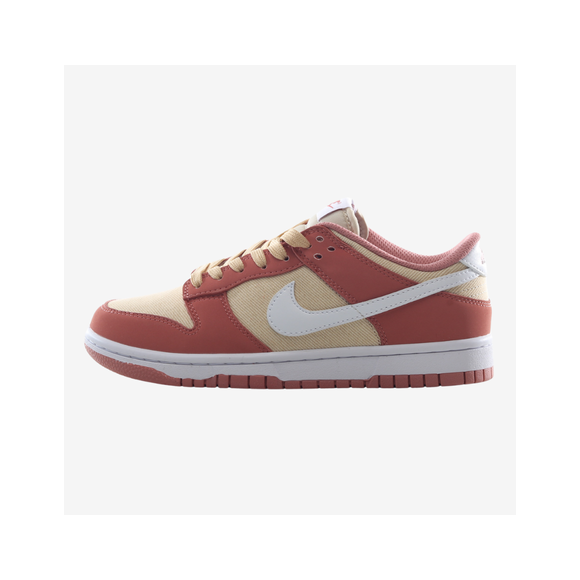 Nike Dunk Low Strawberry