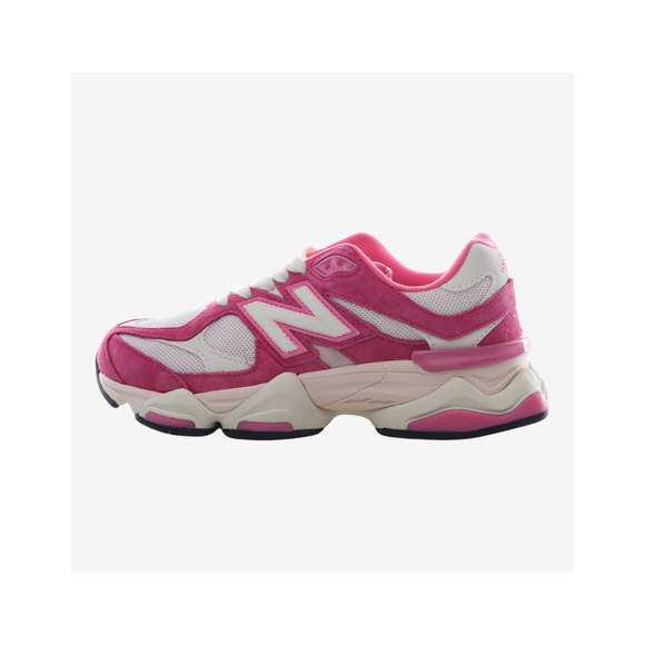 New Balance 9060 Rosas y Blancas