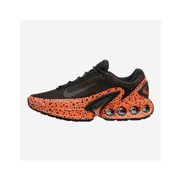 Nike Air Max Dn Negras y Naranjas