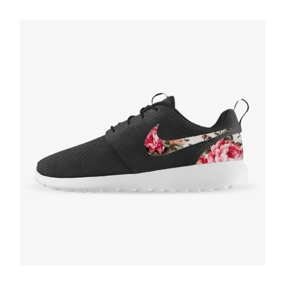 Nike Roshe Run floral