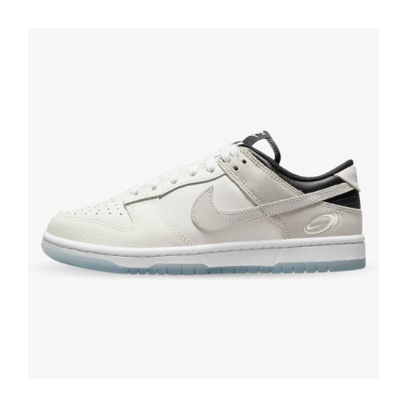 Nike Dunk Low Supersonic
