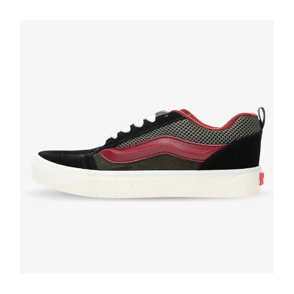 Vans KNU Negras y Rojas